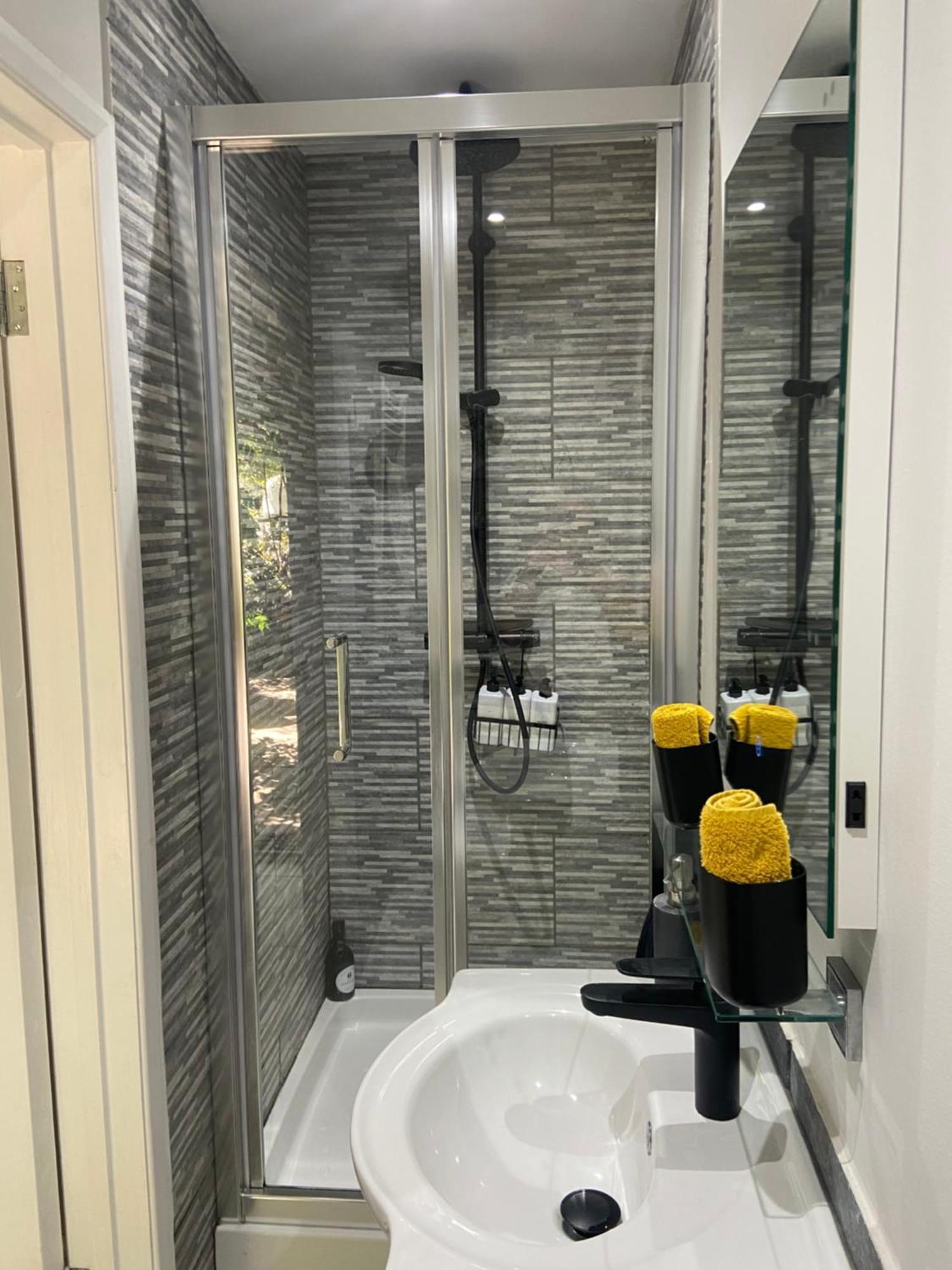 The Nookery Villa Winscombe ภายนอก รูปภาพ